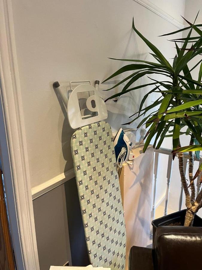 Ovington Grove 2 Fully Equipped Kitchen Free Parking 3 Bedrooms Netflix Newcastle Upon Tyne Kültér fotó